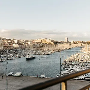 New Le Quai - Vieux Port Μασσαλία